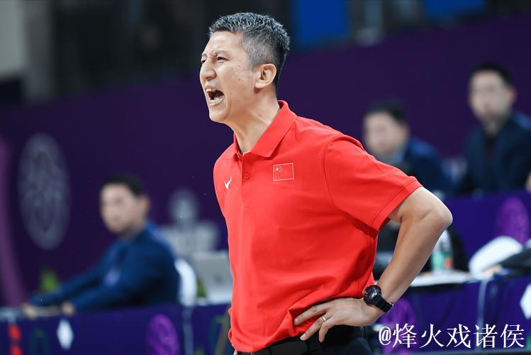 郭士强弃用获理解：遭王岚嵚压制FMVP情绪失控，球迷力挺